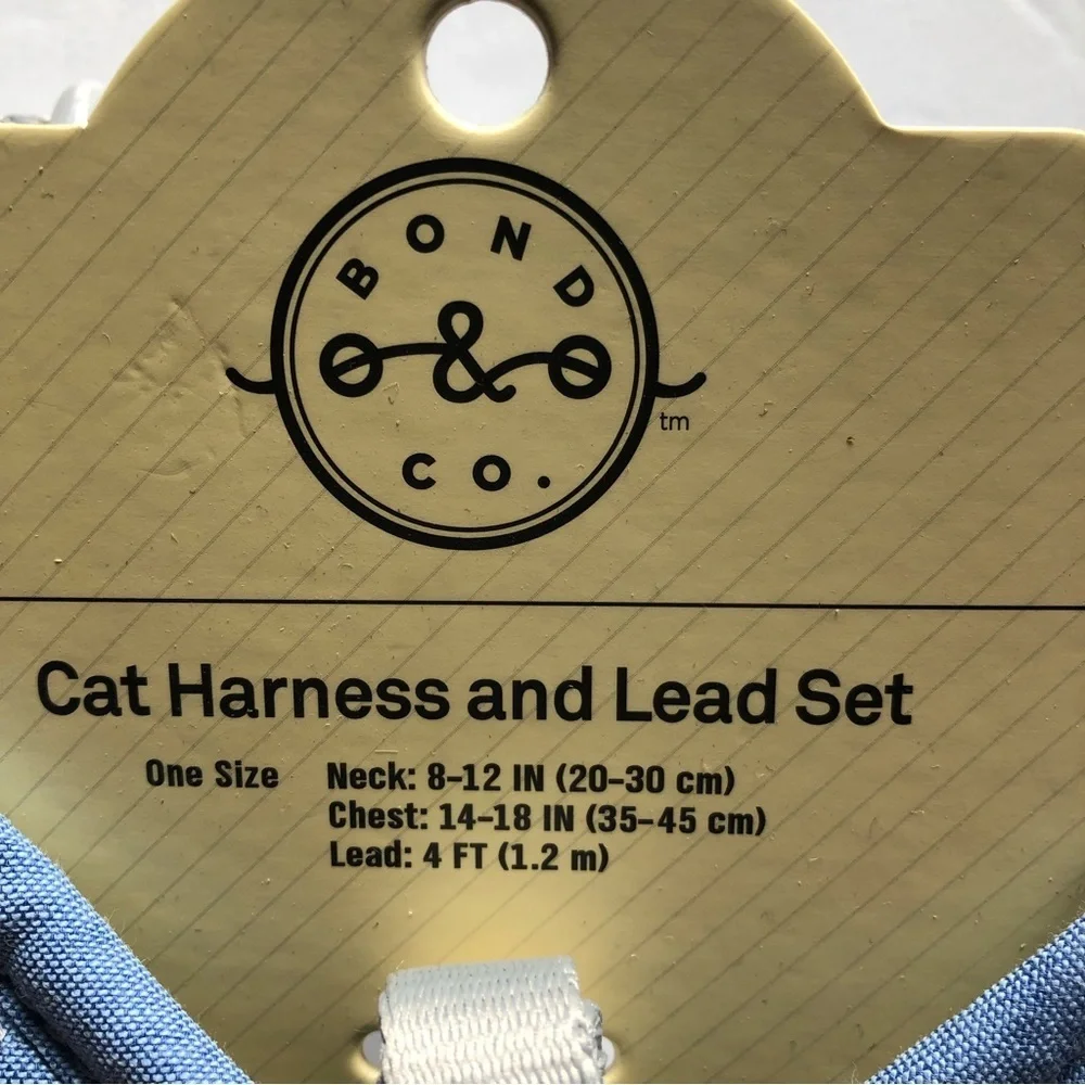 NWT cat harness leash set